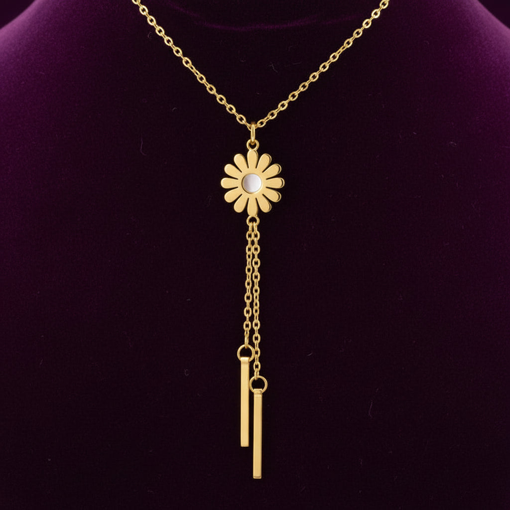 Golden Daisy Tassel