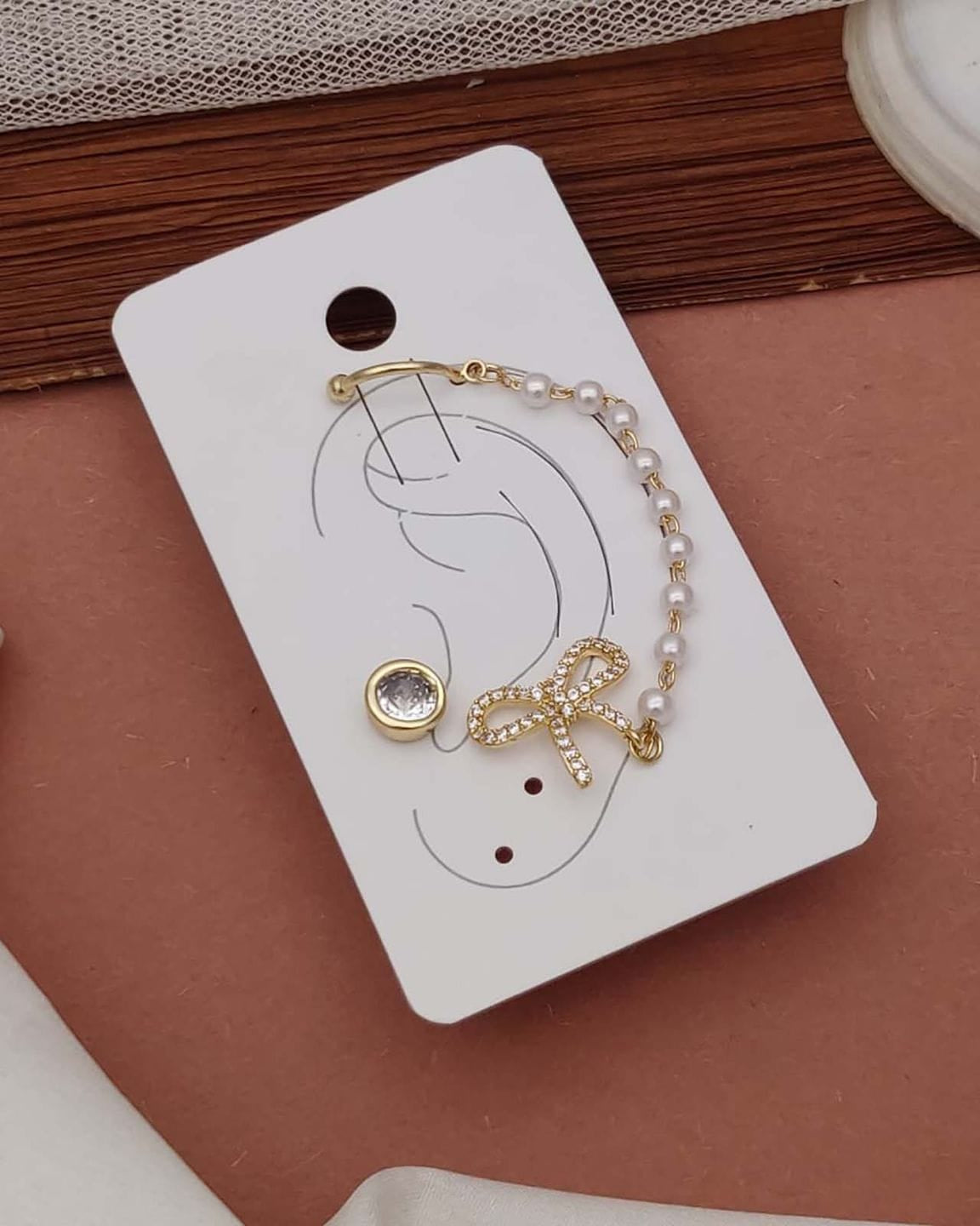 Bow Earcuff